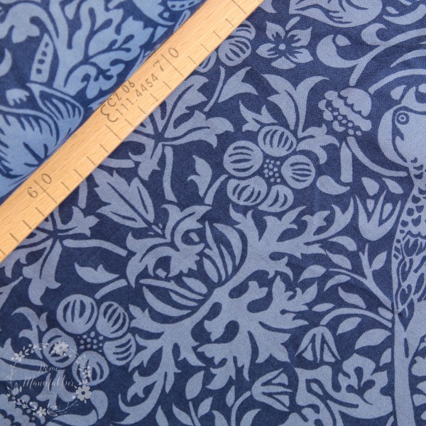 Morris & Co. Quilt Backs "Strawberry Thief" navy