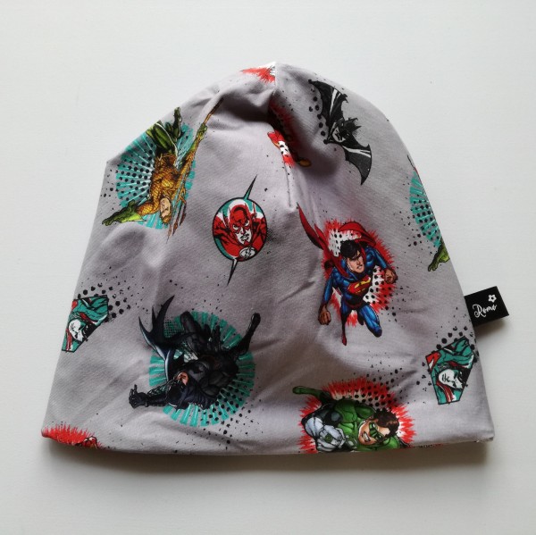 Beanie til børn “League of Justice“ 6-8 år