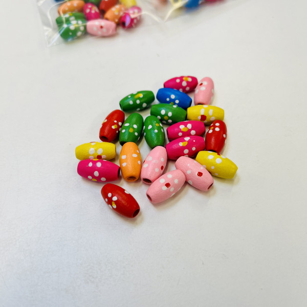 1 lille pose træperler "Oval med blomster"
