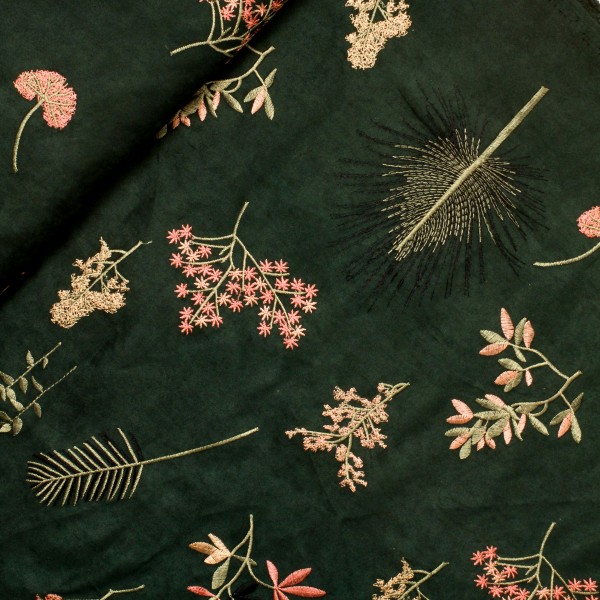 Polyesterstof med broderi