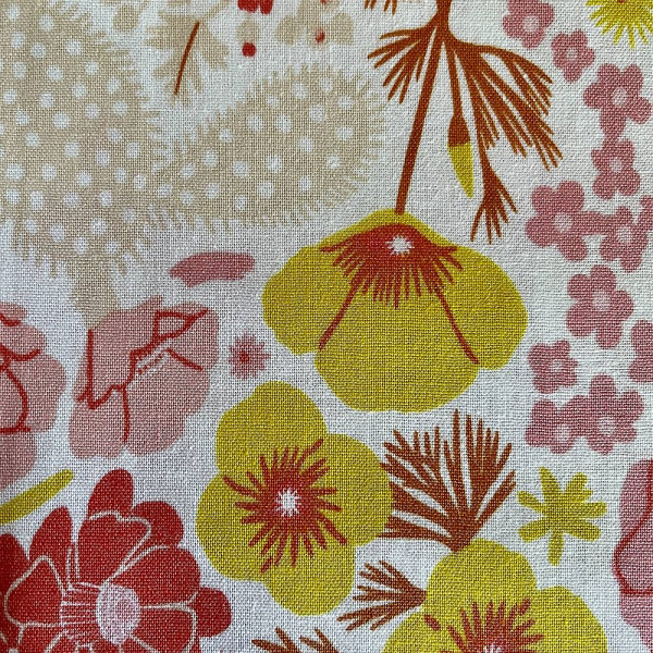 Bomuld "Prickly Pear - Blomster" fra Figo Fabrics