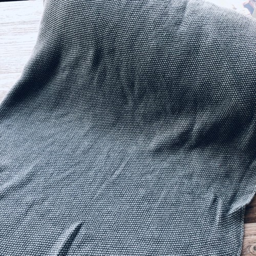 Strikstof "Mini Moss Knit" grå