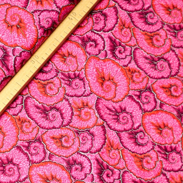 100 cm Bomuld Kaffe Fassett“s “Spring 2017 Curlique Pink"