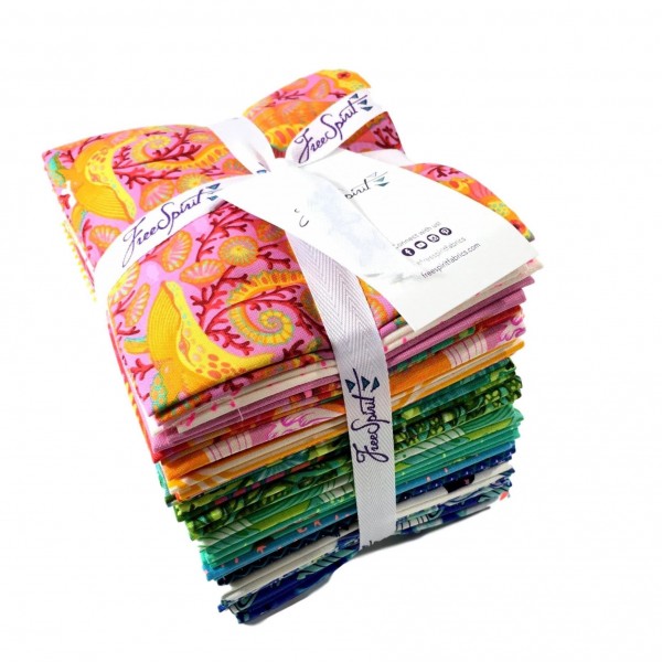 Fat Quarter Bundle “Zuma“ by Tula Pink
