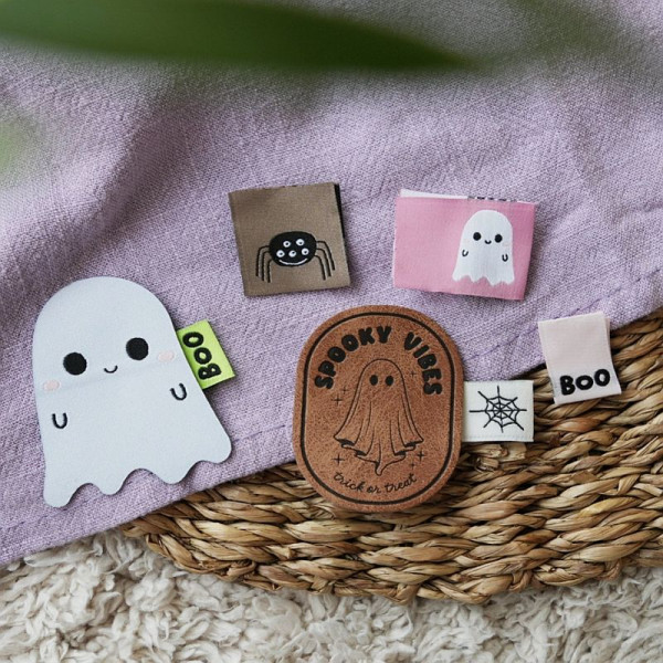 Klapp-Weblabel "BOO" 15 x 20 mm