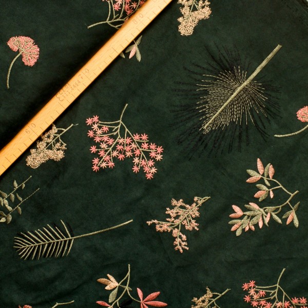 Polyesterstof med broderi