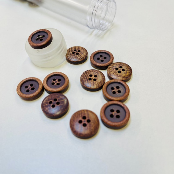 2-hul-knap "Træknap blå" Ø ca. 15 mm