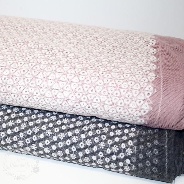 Mesh kollektion med broderi blomster