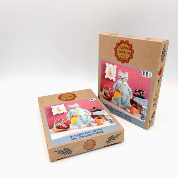 Craftkit "Mrs. Cat loves knitting" fra Corinne Lapierre