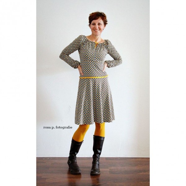 Bog “Näh dir dein Kleid“ by Rosa P.