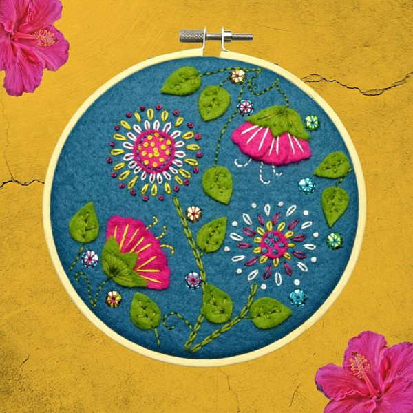 Stickpackung "Tropical Flowers" von Corinne...
