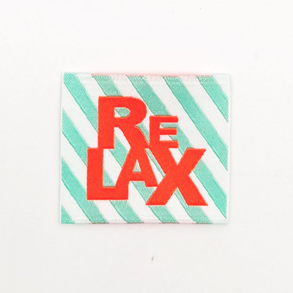 Vævet etiket "Relax" 35 x 35 mm